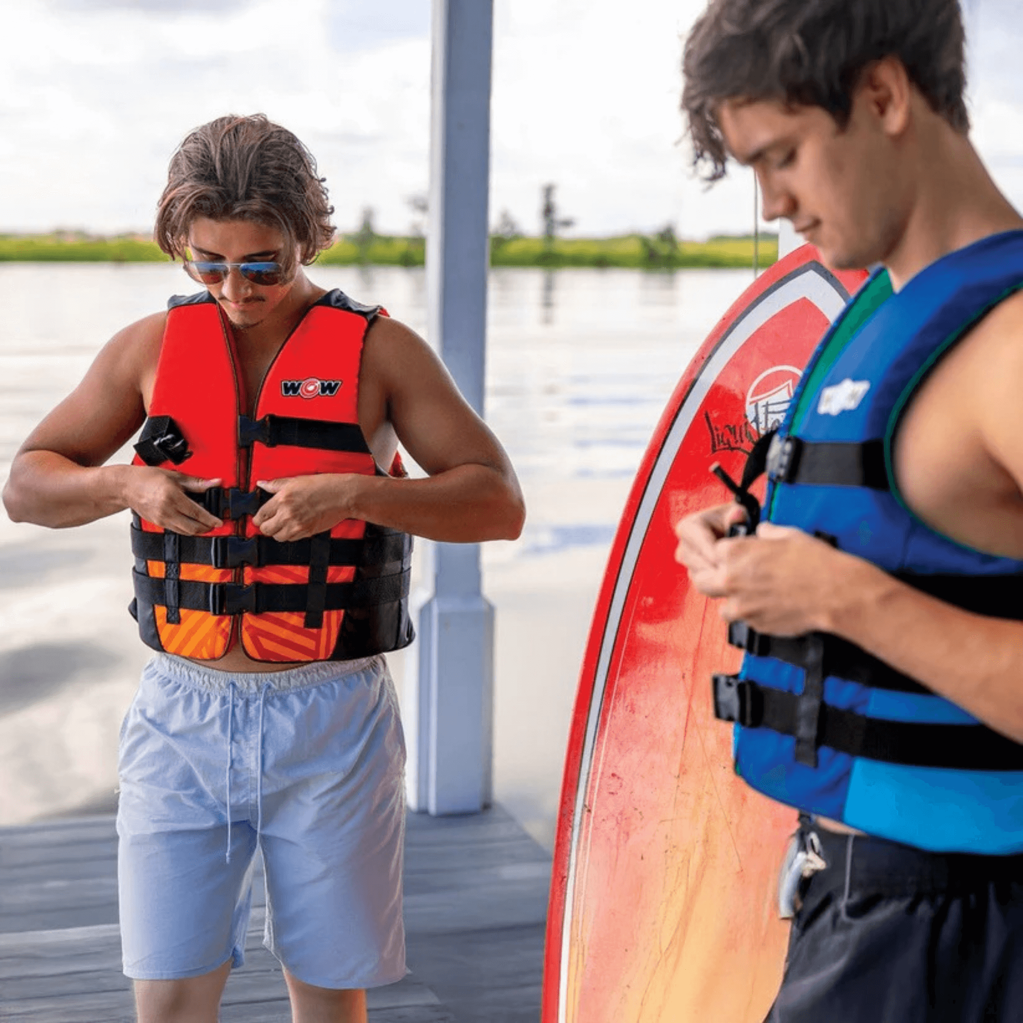 Watersports Vis-Wave Adult Life Vest Red