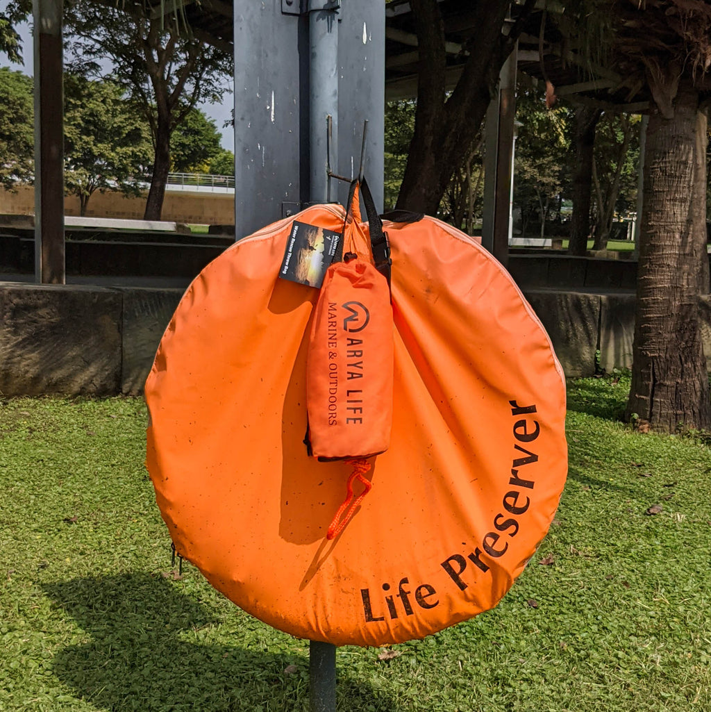 Life Throw Rope Rescue Bag with 70ft of Marine Rope